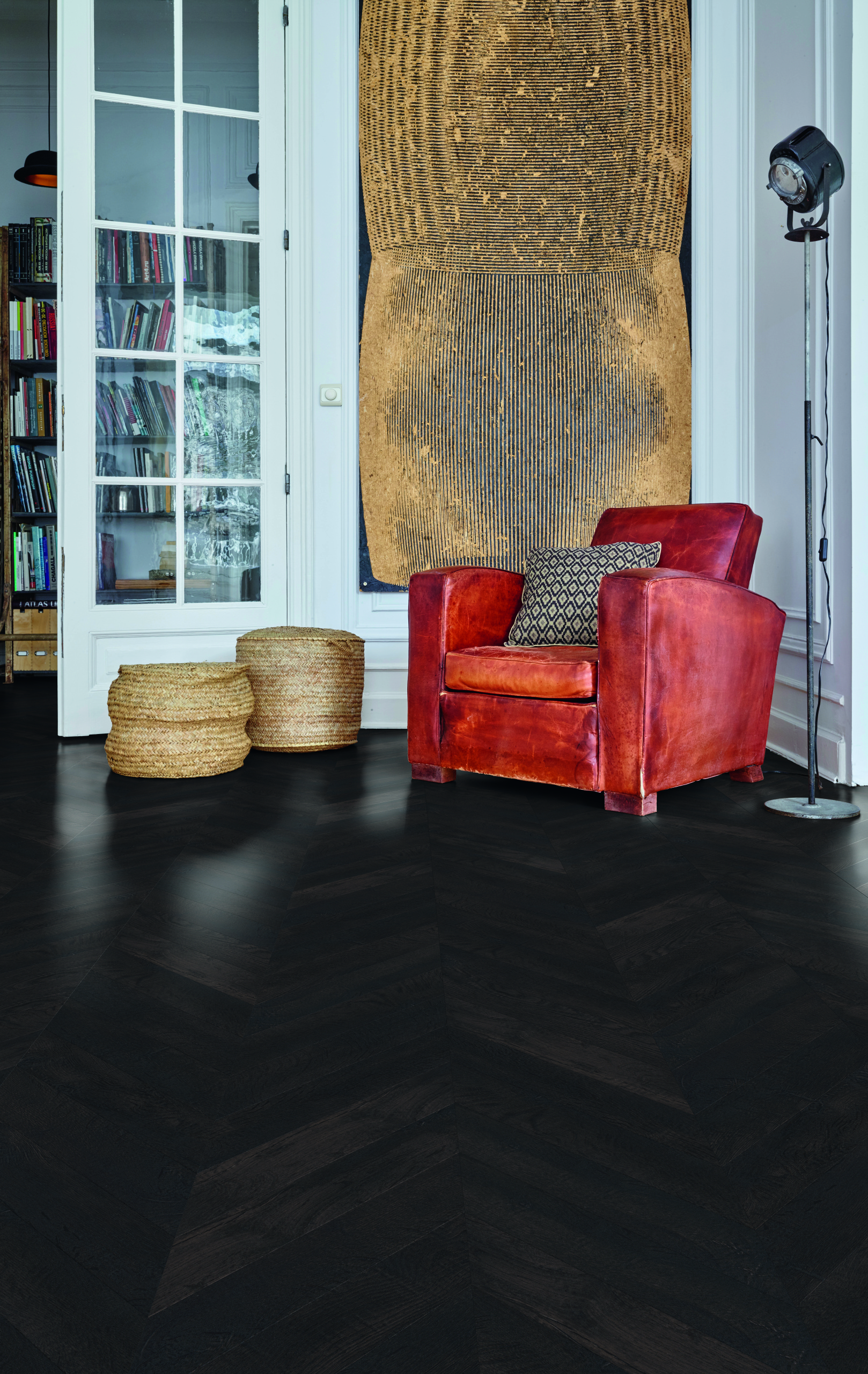 MO_103 Chevron Basic_IM Country Oak 54991_ROOM_14567