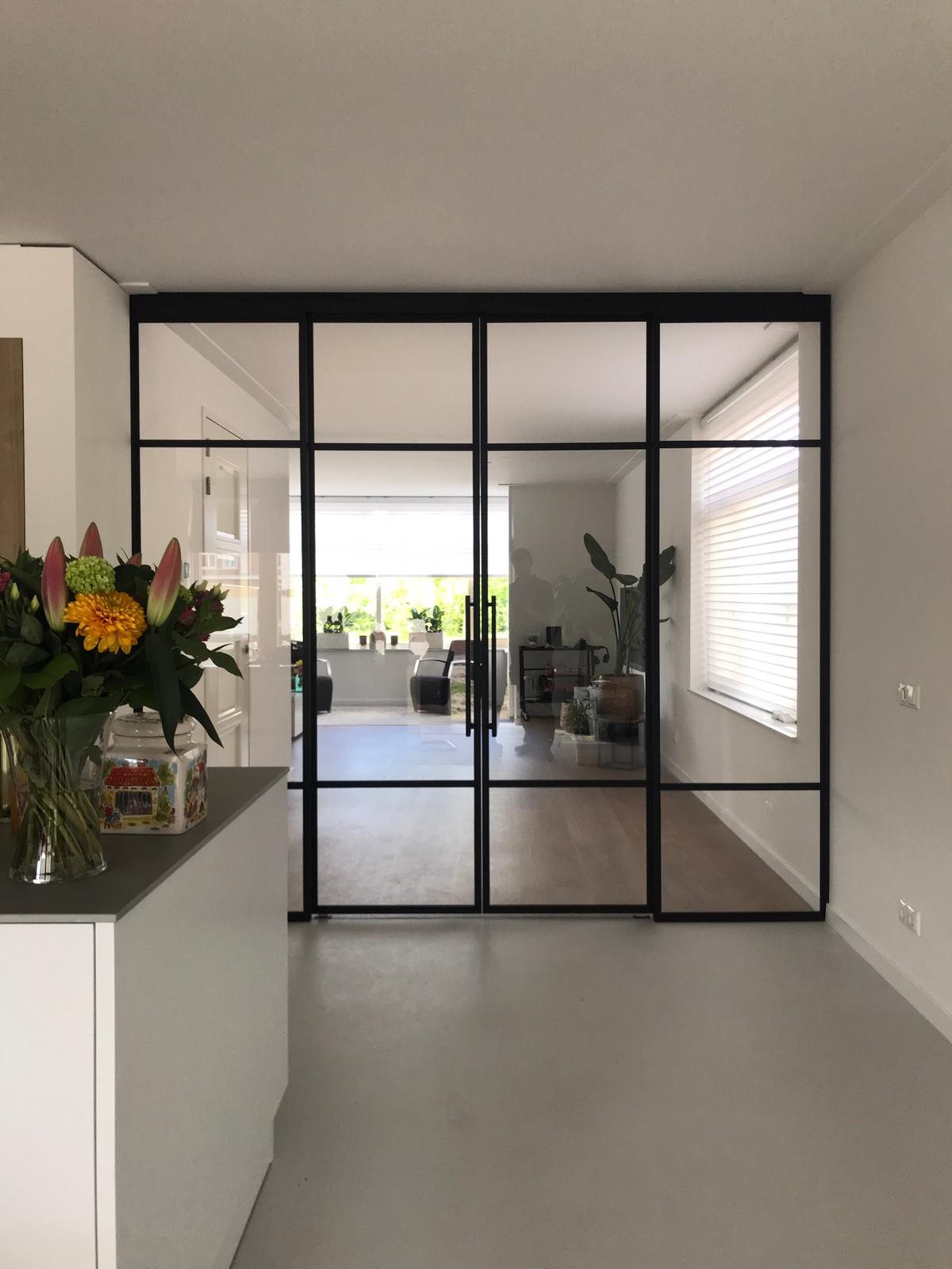 Emezzi Loftmetalltür